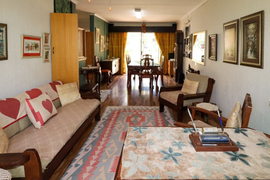 2 Bedroom Property for Sale in La Hoff North West